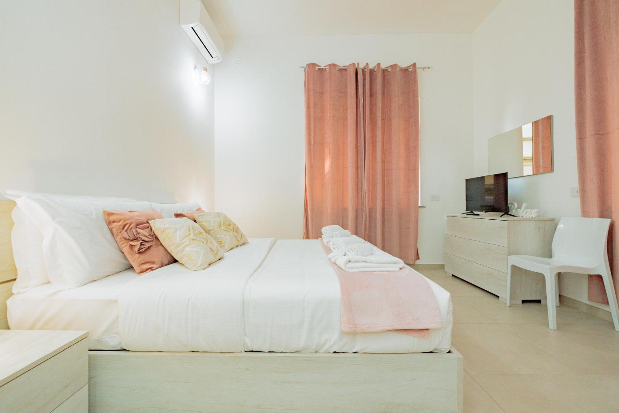 La Casa Di Alessia Nel Centro Di Como - Alessiatravelling Bagian luar foto